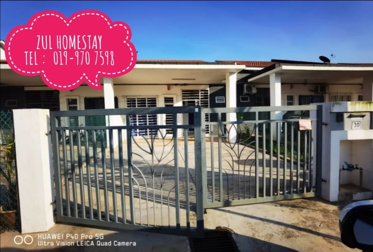 pandangan hadapan zul homestay kuantan kotasas type c